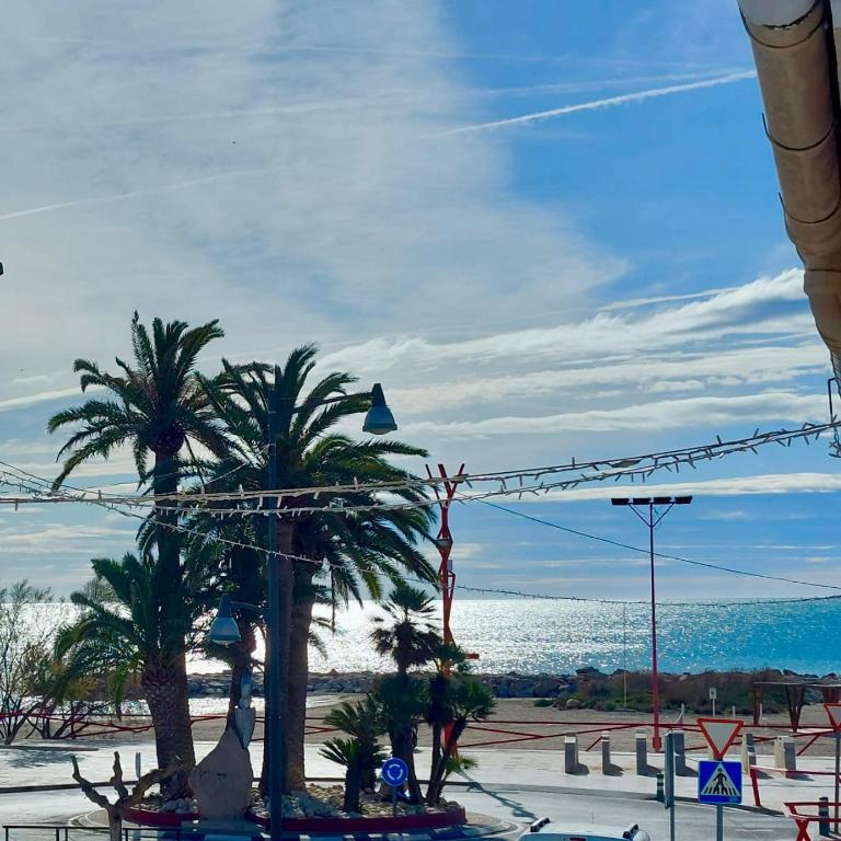 Apartamento Junto Al Mar - One-Bedroom Apartment - 38