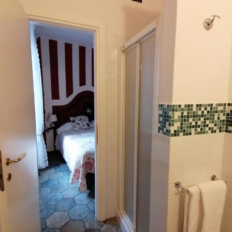 L'Antica Terrazza - Camera Matrimoniale con Bagno Privato - 5