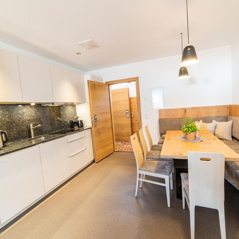 Aparthotel Hochland GmbH - Apartment mit 3 Schlafzimmern - 8