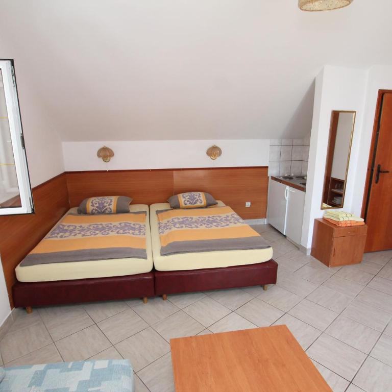 Guest House Saga - Standard Studio with Sea View - 5