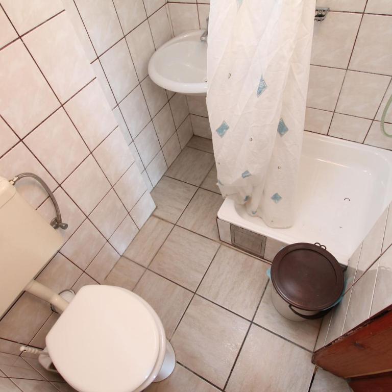 Guest House Saga - Triple Room with Kitchenette - 6