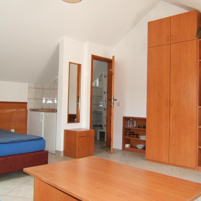 Guest House Saga - Standard Studio with Sea View - 6
