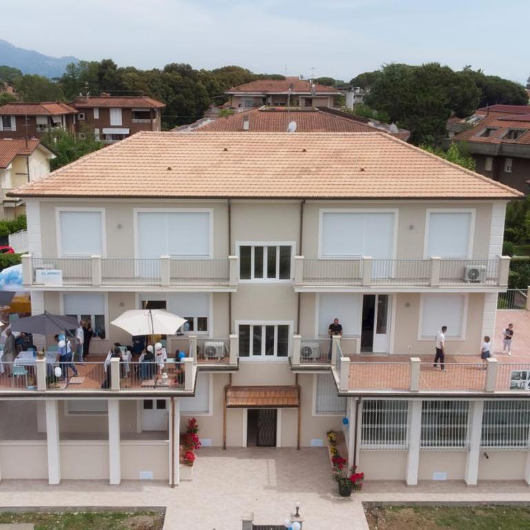 Residence Deamarina - Appartamento con 2 Camere da Letto - 9