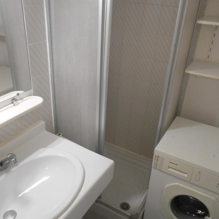 Vittoria Immobilier 6 -REGLEMENT SUR PLACE - chèques vacances acceptés - Apartment - Ground Floor - 7