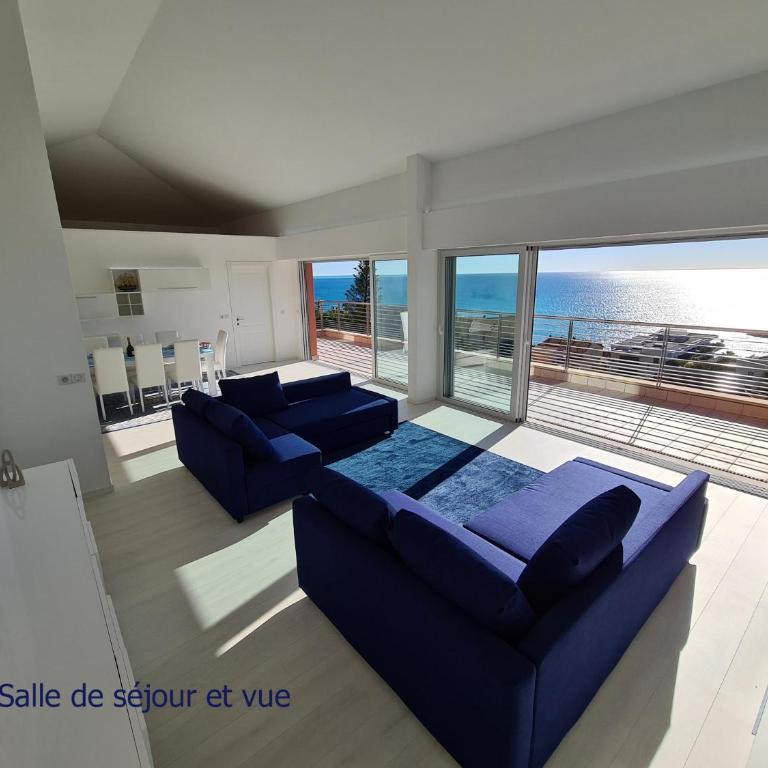 Luxurious penthouse with magnificent views over the bay of Menton - Appartement 3 Chambres - 10