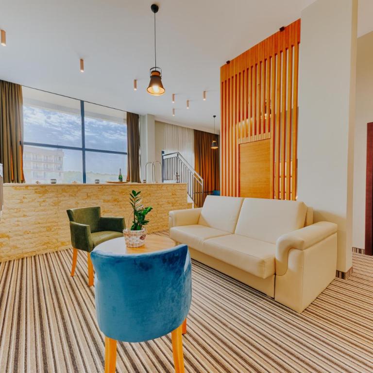AM Palace - Suite sa Sopstvenim Bazenom - 11