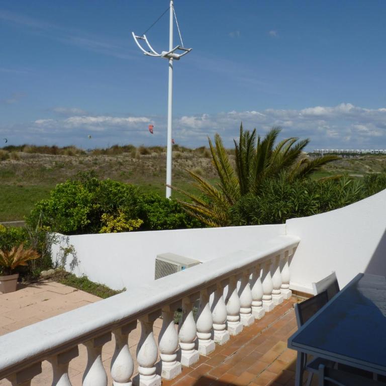 Sol-y-Days Flamant, Superbe appartement en rez de jardin avec grande terrasse et jardinet, face a la mer - Apartment mit Meerblick - 6