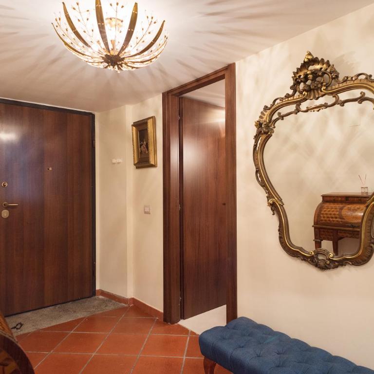 Napoli centro, a windows on the monuments - Appartamento con 1 Camera da Letto - 8