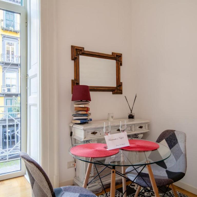 Museum Luxury Suites - Camera Matrimoniale Deluxe - 4