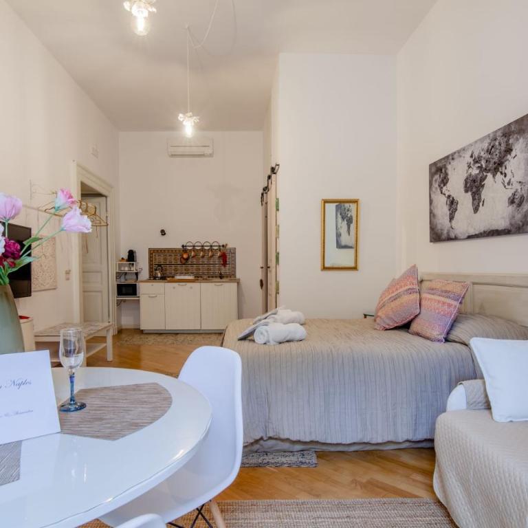 Museum Luxury Suites - Camera Matrimoniale Superior - 1