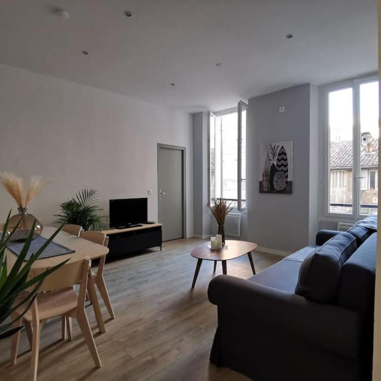 15 minutes du Vieux Port, Confort et Espace au calme du Palais Longchamp - Appartement 2 Chambres - 5