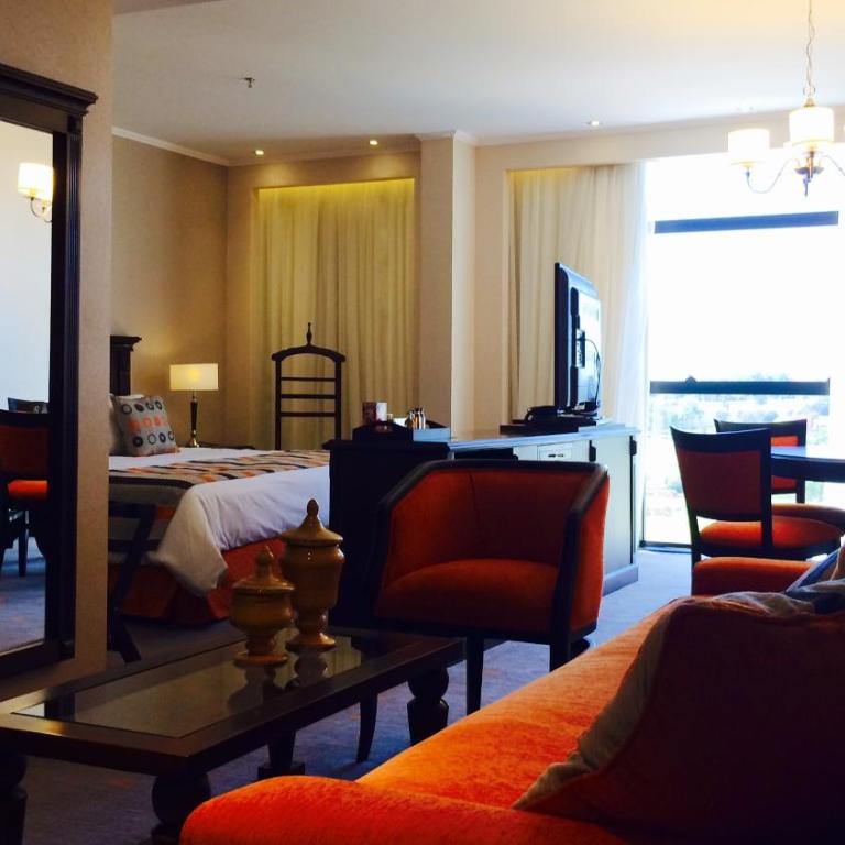 Carnaval Hotel Casino - Suite con vistas al río - 6