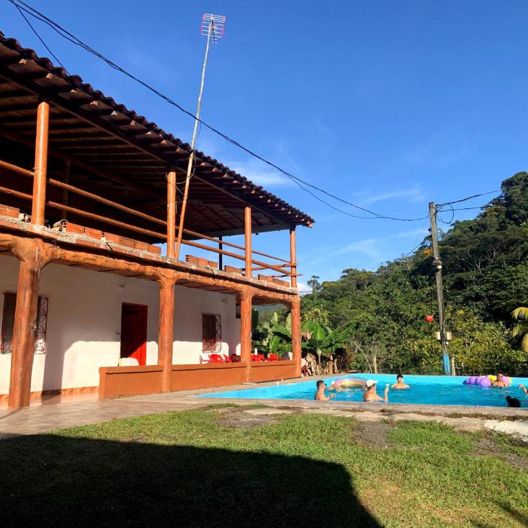FINCA MI DELIRIO - Four-Bedroom House - 14