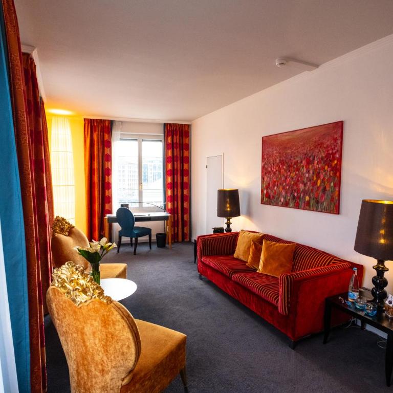 The Ambassador - Suite Junior - Vue sur Lac - 3