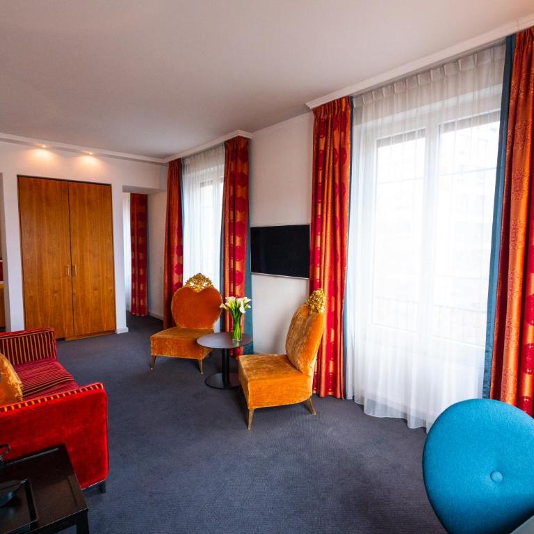The Ambassador - Suite Junior - Vue sur Lac - 5