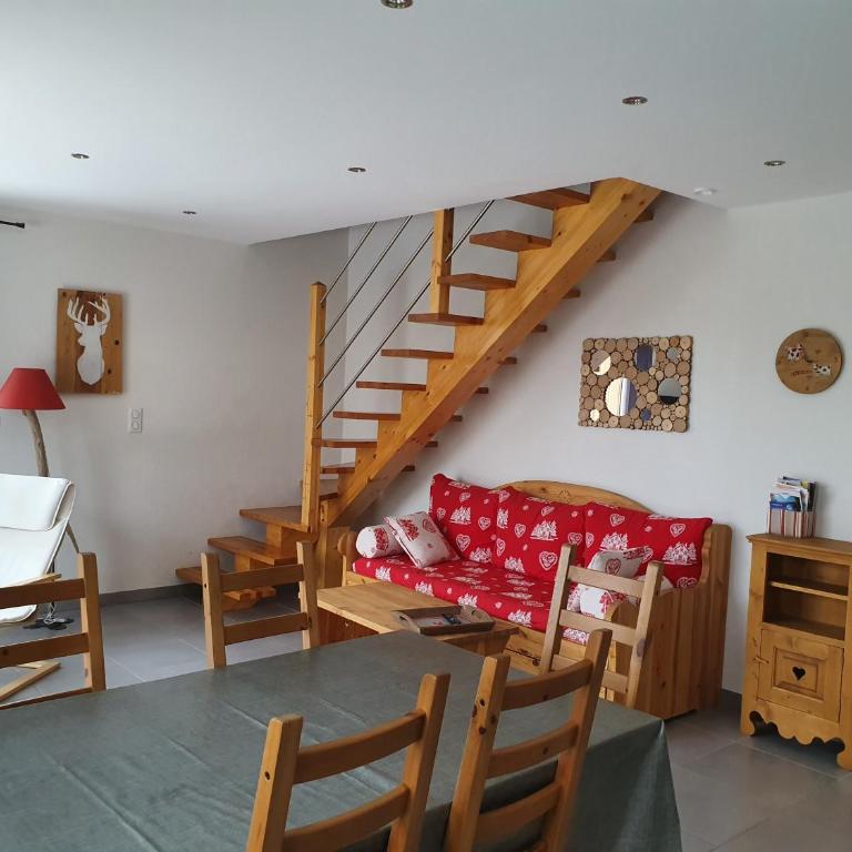Belle villa calme à la montagne - Three-Bedroom House - 3