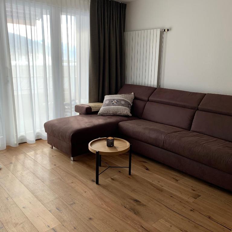 WEF 2027 Ferienwohnung, 3 Minuten Fussweg zum Kongresshaus, geeignet für 2 Personen - Apartment mit Balkon - 20