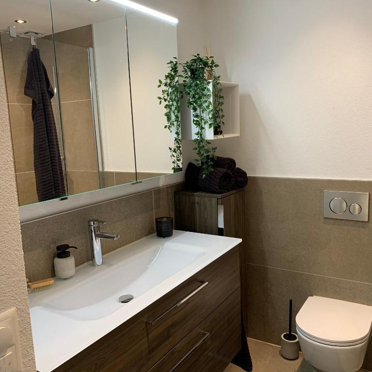 WEF 2027 Ferienwohnung, 3 Minuten Fussweg zum Kongresshaus, geeignet für 2 Personen - Apartment mit Balkon - 39