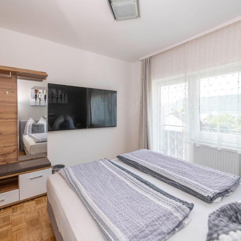 Gästehaus Genf - Doppelzimmer mit Balkon - 4