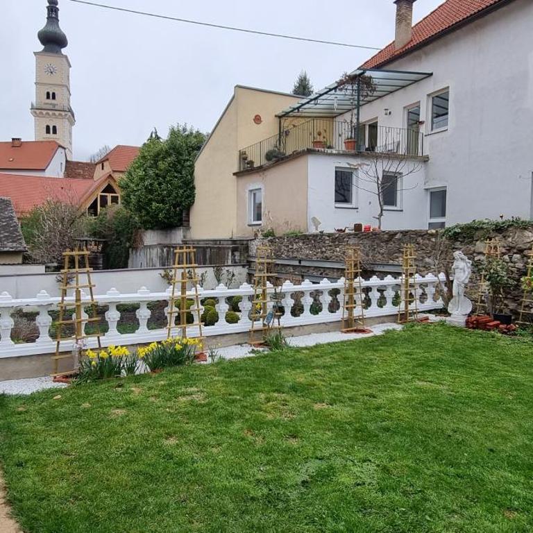 Innenstadtgarten-Wohnung - Apartment mit 1 Schlafzimmer - 30