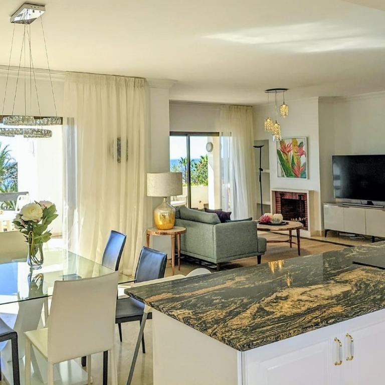 Coral Beach Aparthotel - Apartamento Superior de 3 dormitorios - 6