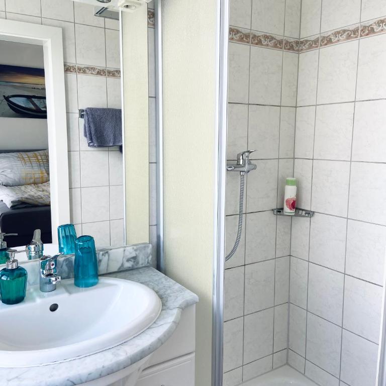 Apartment Birnbaum - Doppelzimmer mit eigenem Bad - 14