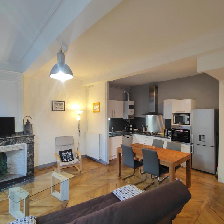 Appartement centre-ville pour séjour et cure - Two-Bedroom Apartment - 3