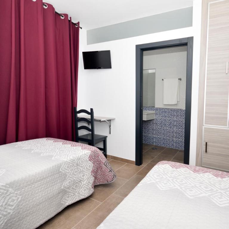 Hostal Maria Jose - Habitación Doble - 2 camas - 11