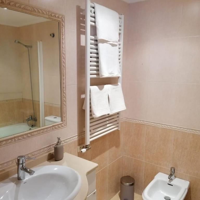 Precioso apartamento con piscina y jardín frente a la Toja - Apartamento de 1 dormitorio - 8