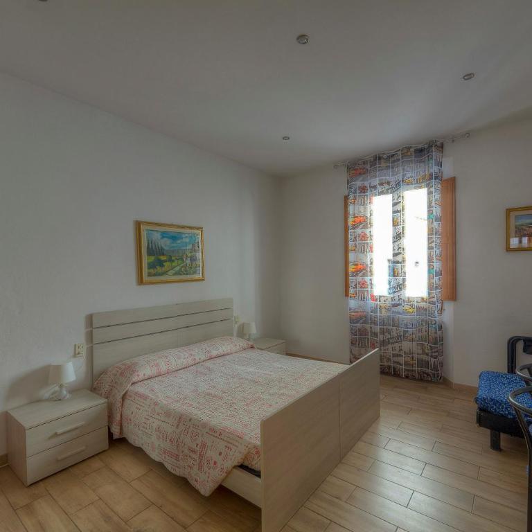 Sogni D'Oro Guest House - Quadruple Room with Private Bathroom - 3