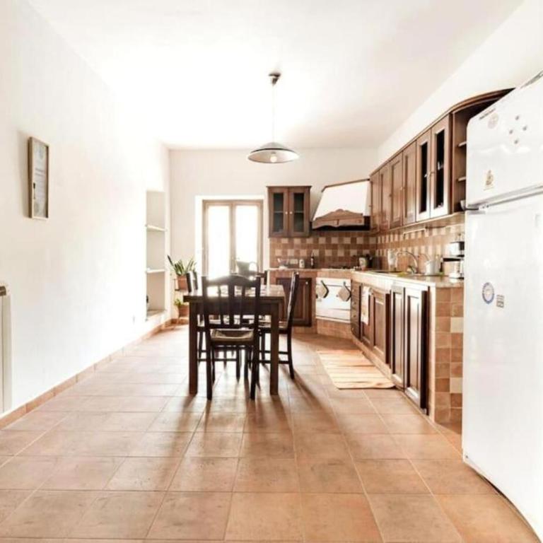 Tavola tonda apartament - Appartamento con 3 Camere da Letto - 17