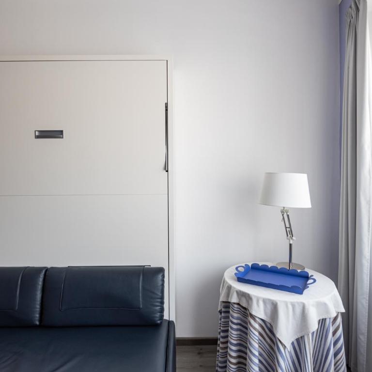 Stresa Residence - Appartamento con 2 Camere da Letto - 6