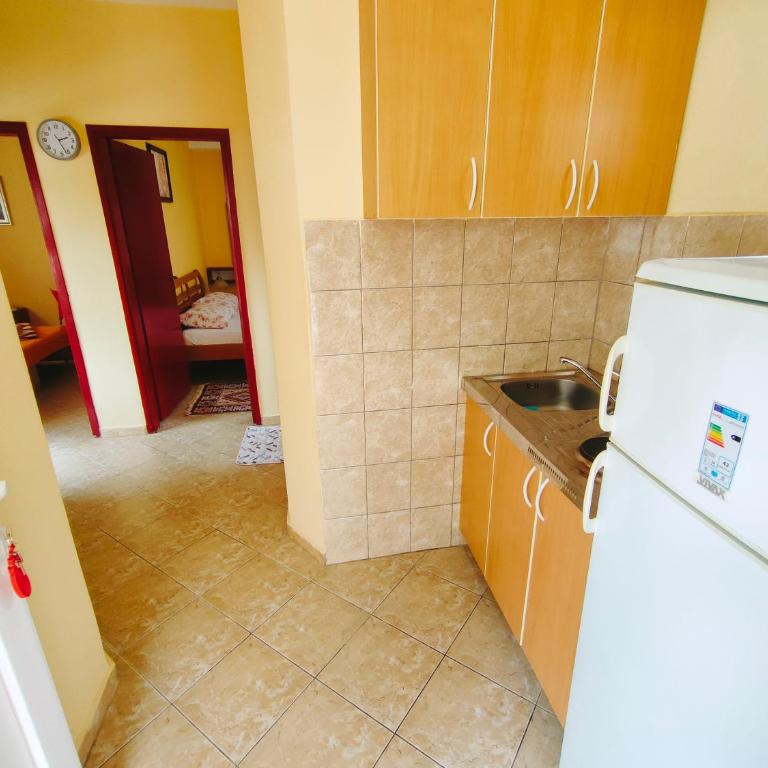 Apartments Abramovic - Porodični Apartman sa 1 Spavaćom Sobom - 2