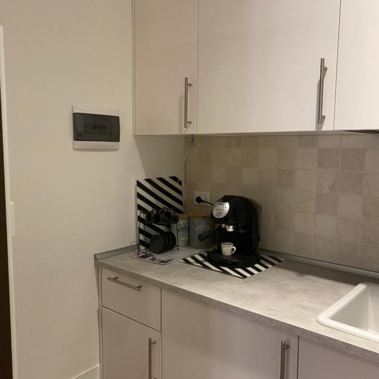 Nice104 - One-Bedroom Apartment - 5