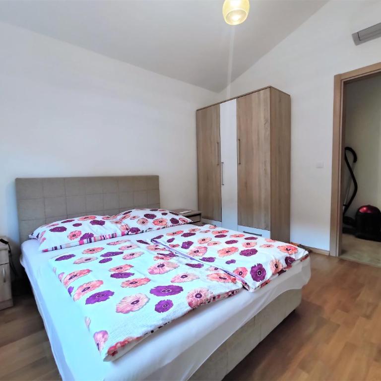 Pavlina Apartments Budva - Apartman sa 3 Spavaće Sobe - 19