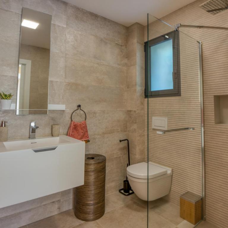 GROUND FLOOR VILLA GRAZIELLA 200 M FROM THE BEACH - Villa 3 Chambres - 54