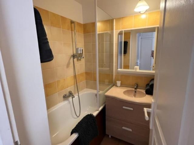 La Résidence Vacances Mondésir appartement 3 étoiles - Appartement - Vue sur Lac - 34