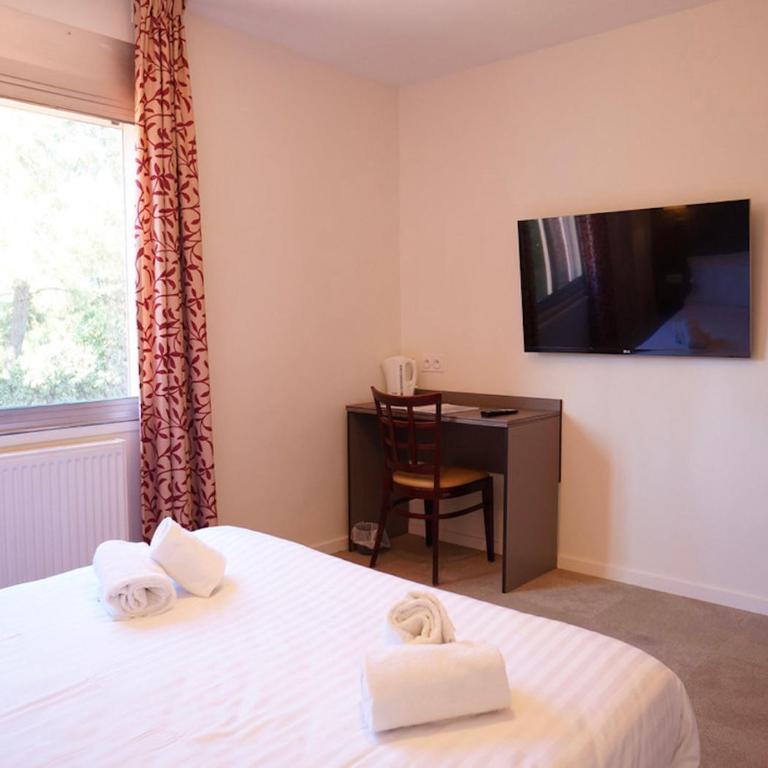 Hôtel Restaurant Le Sainte Marguerite - Chambre Double Standard - 1