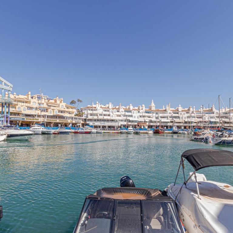 Puerto Marina Apartment - Apartamento - 36