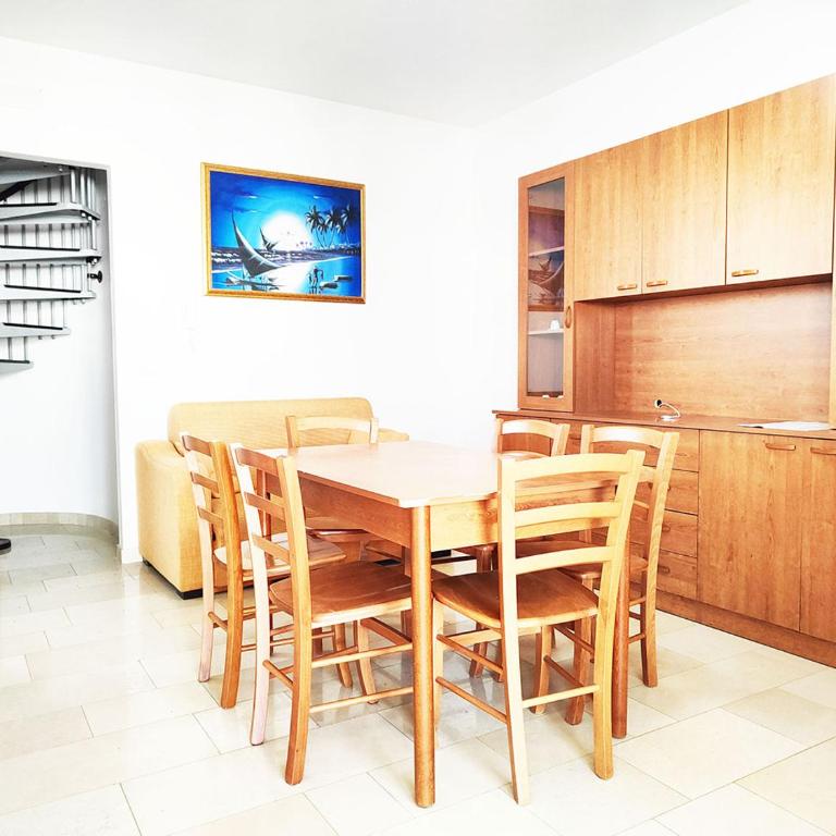 Quadrilocale Dafne in centro città in Salento - Appartamento con 3 Camere da Letto - 3