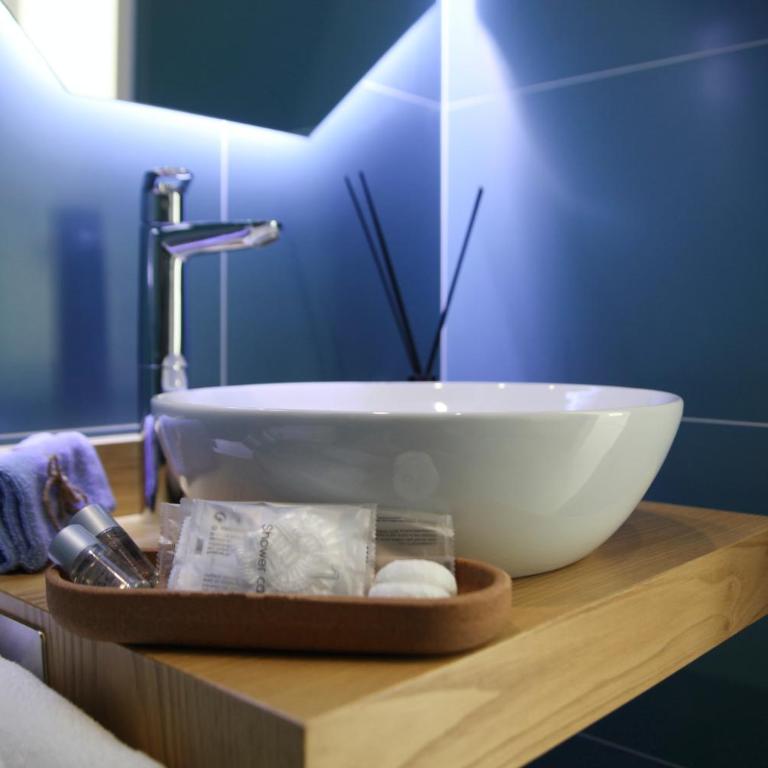 Be Coloured - Boutique Art Rooms in Naples - Camera Matrimoniale con Bagno Privato - 12