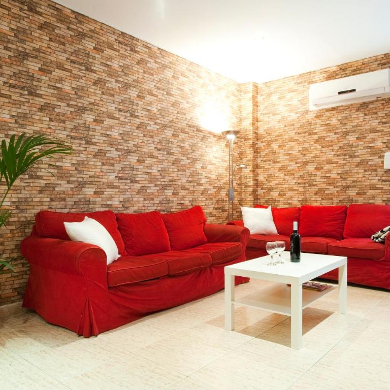 Rainbow - Three-Bedroom Apartment - 15