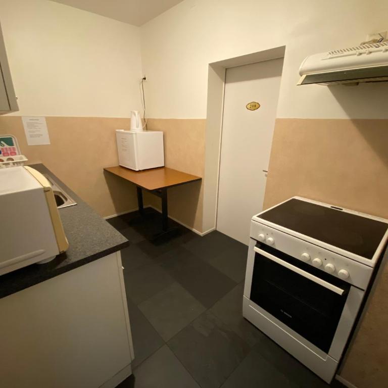 Happy central apartment - Chambre Quadruple avec Salle de Bains Commune - 2