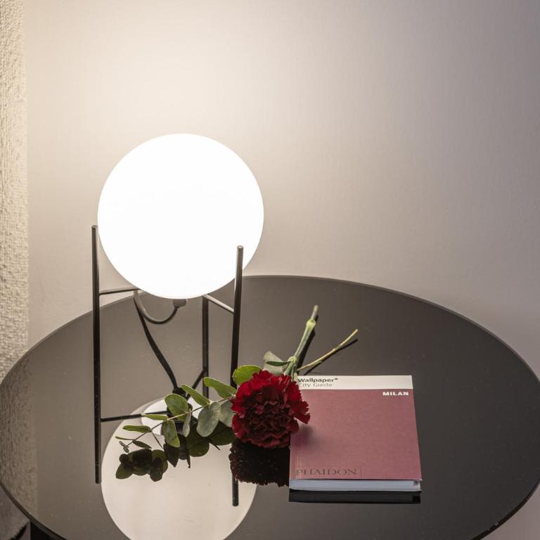 BePlace Apartments in San Babila - One-Bedroom Apartment - Via Uberto Visconti di Modrone 6 - 12