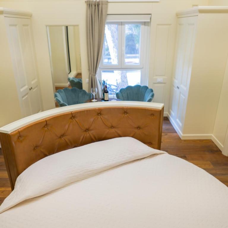 Luxury B&B La Riserva Dannunziana - Camera King con Vasca Idromassaggio - 14