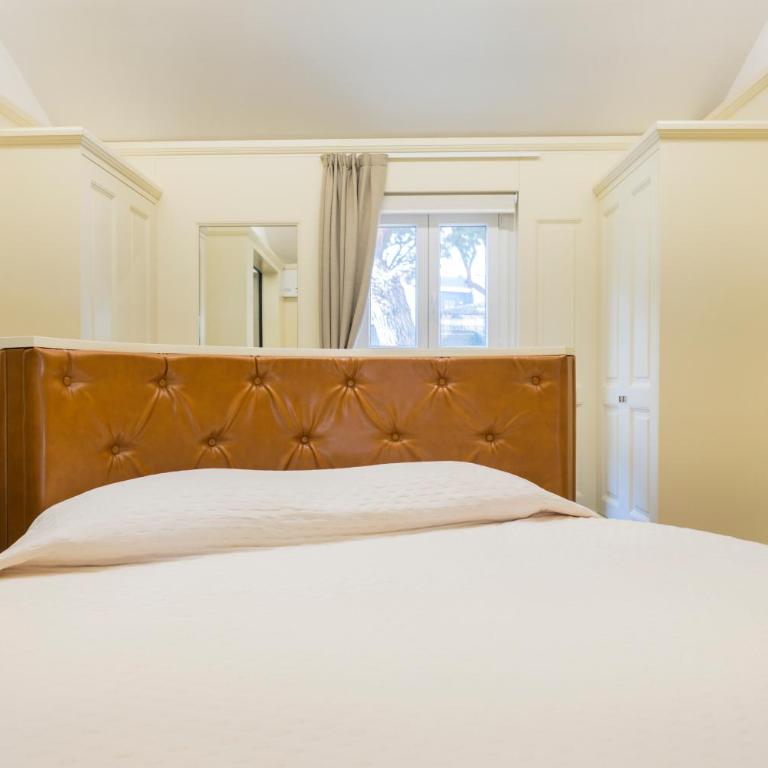 Luxury B&B La Riserva Dannunziana - Camera King con Vasca Idromassaggio - 16