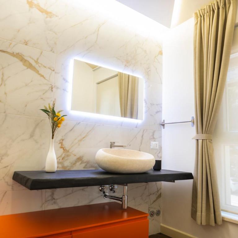 Luxury B&B La Riserva Dannunziana - Camera King con Vasca Idromassaggio - 19
