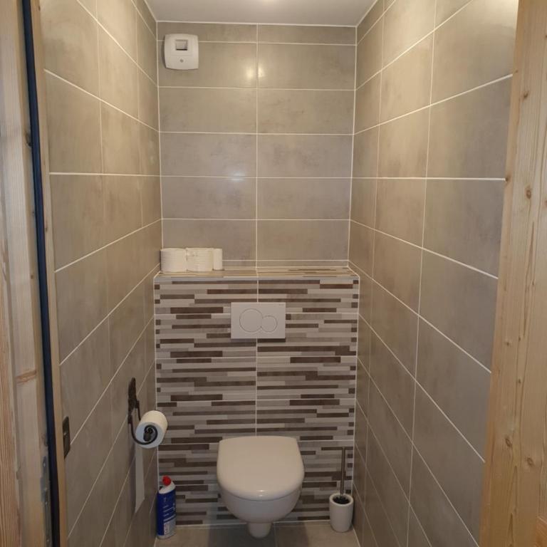 Le Repaire des Loups - Appart neuf 12 pers 4 chambres - location à la semaine - Appartement - 17