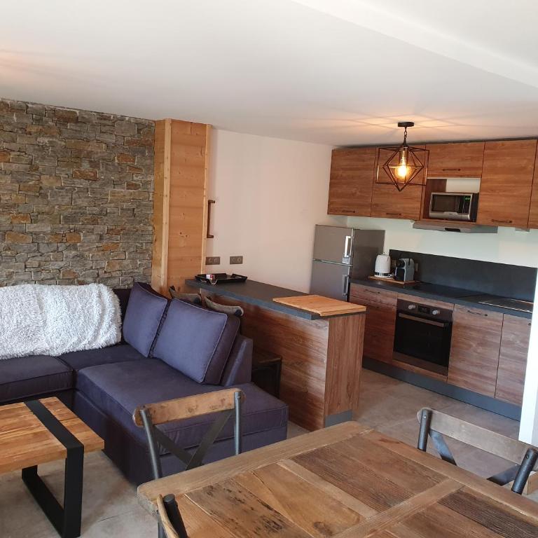 Le Repaire des Loups - Appart neuf 12 pers 4 chambres - location à la semaine - Appartement - 3