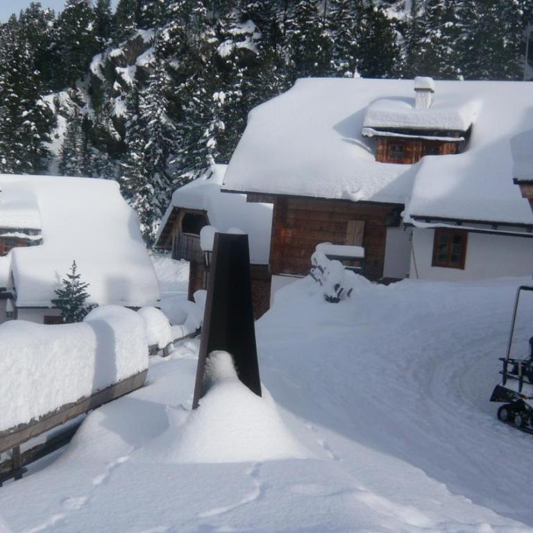 Mei Zeit Hüttendorf - Chalet mit 2 Schlafzimmern und Balkon - 2